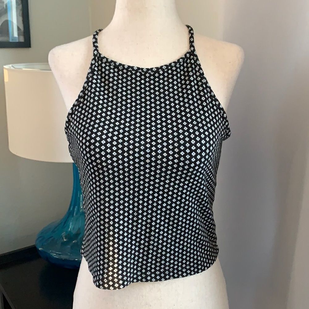 Brandy Melville one size crop top halter style sz small